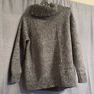 Old Navy Gray Sweater Size S